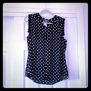 Black polka dot sleeveless shirt